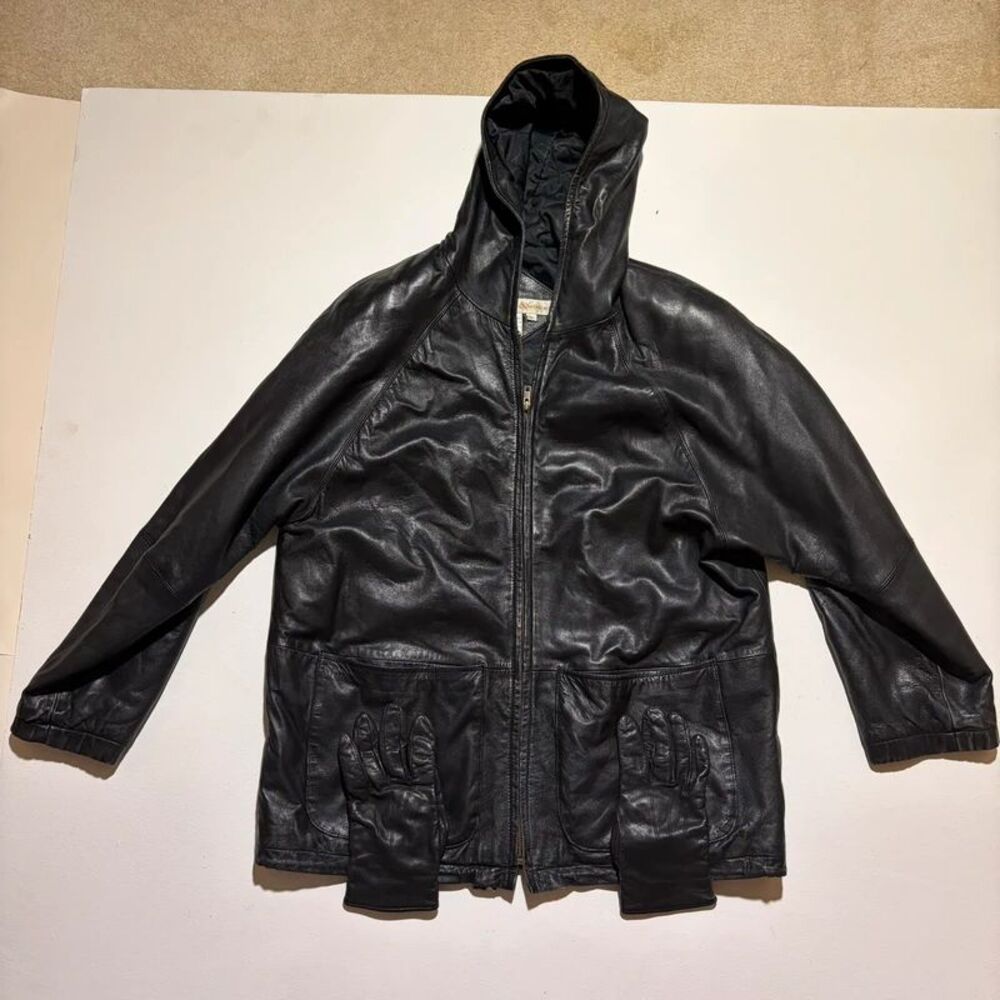 Vintage Preswick and Moore Leather Jacket - with leather gloves matching